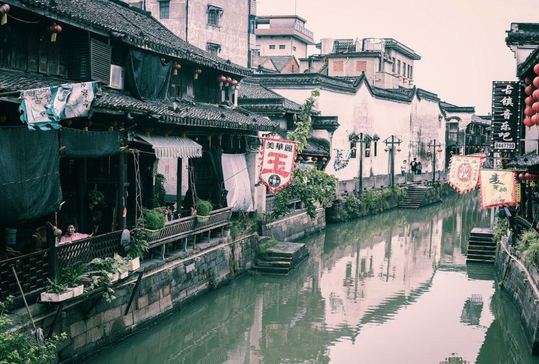 雷竞技与亚博